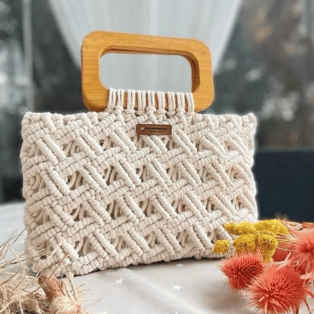 Wooden Handle Beige Macramé Bag