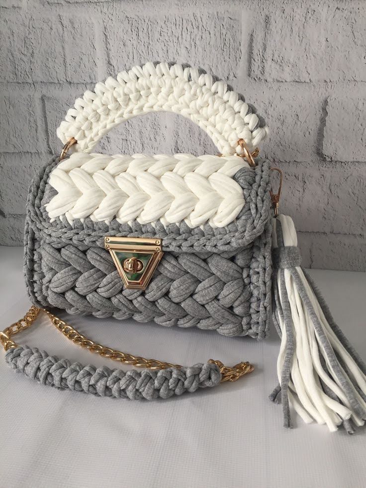 Crochet Yarn Bag - 110