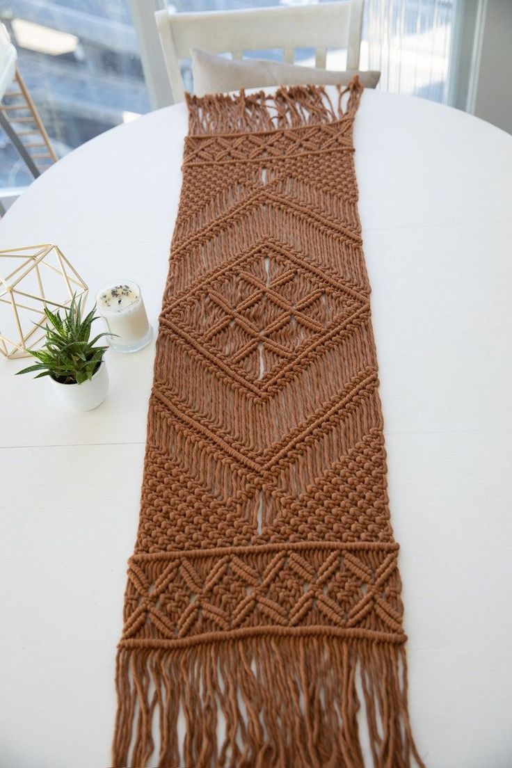 Macrame Table Runner - 124