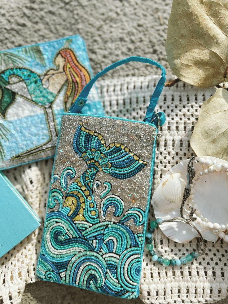 Beaded Mobile Bag - 124